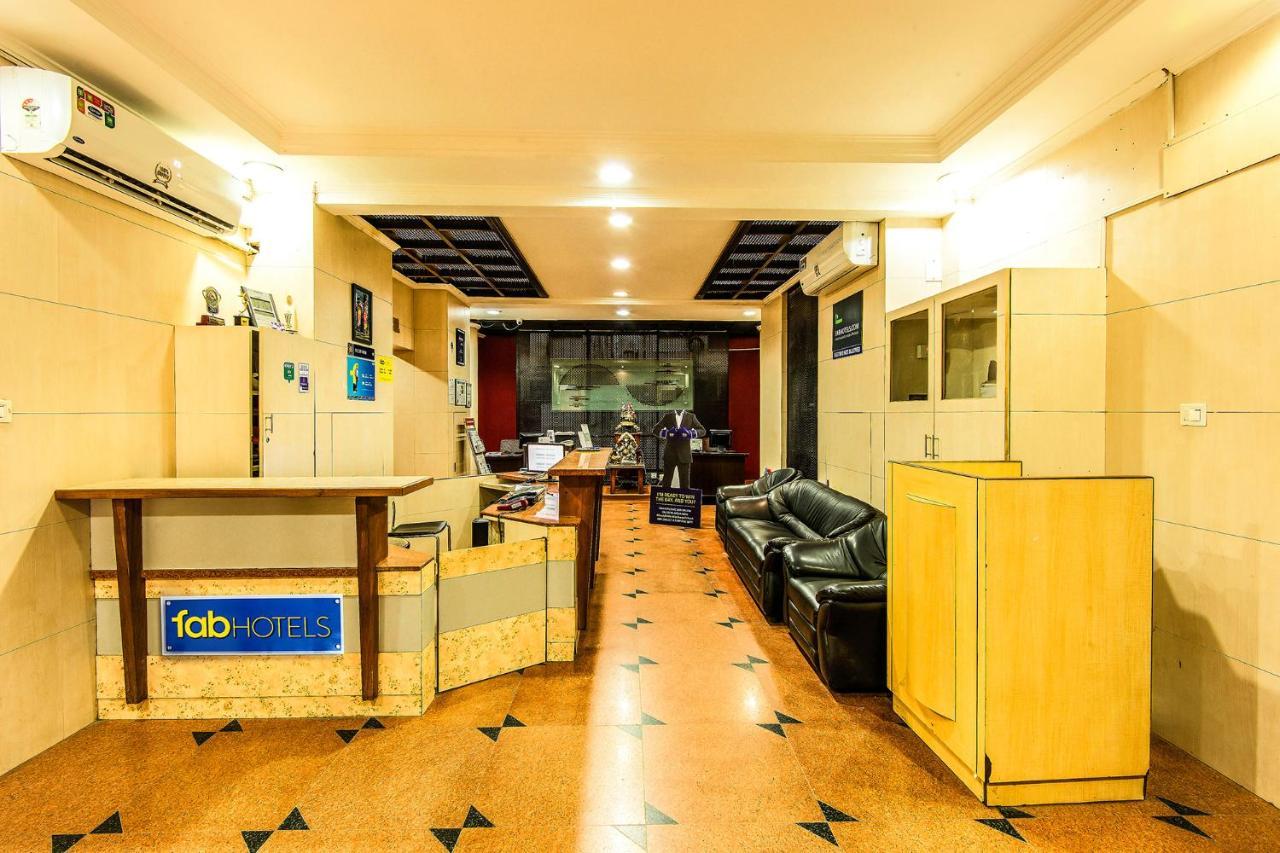 Fabhotel Blossoms Service Apartment - T Nagar Madras Buitenkant foto