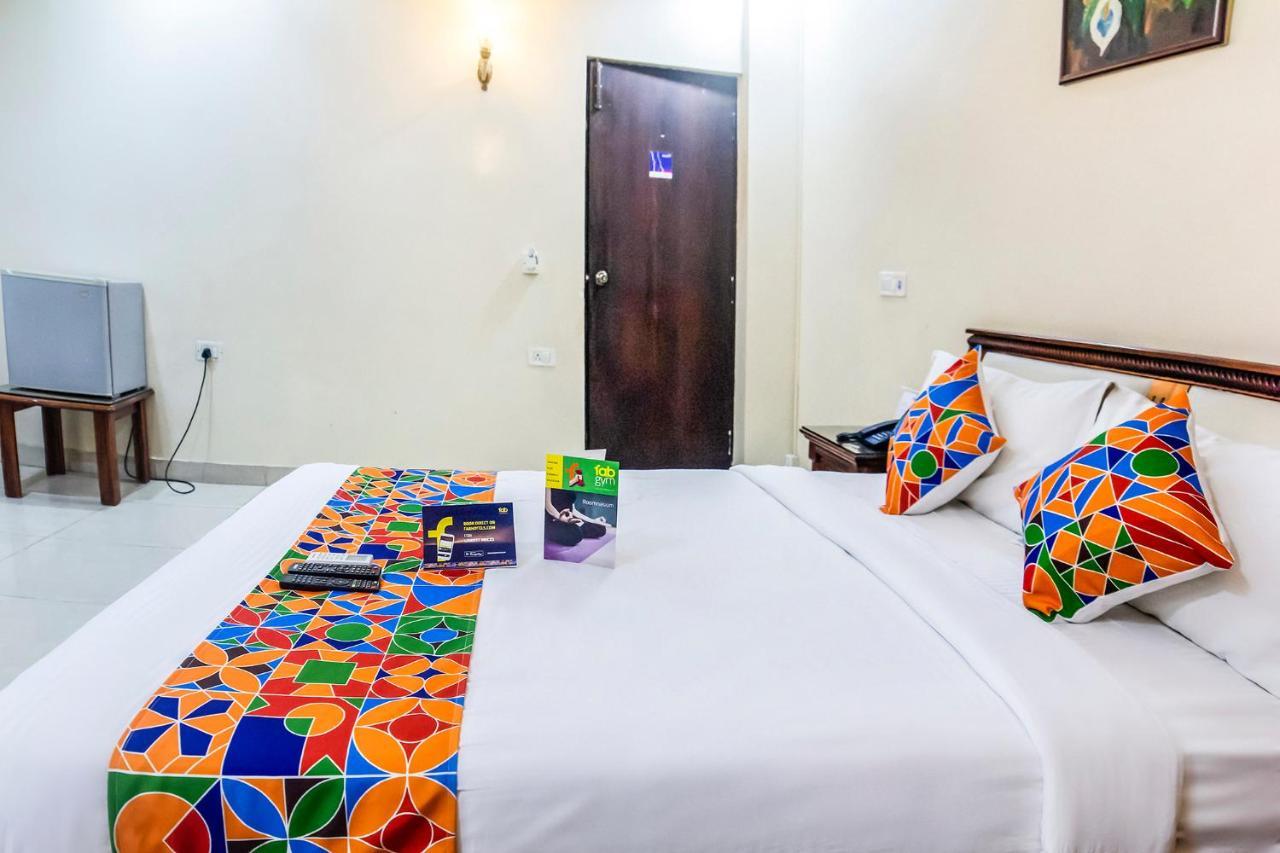 Fabhotel Blossoms Service Apartment - T Nagar Madras Buitenkant foto