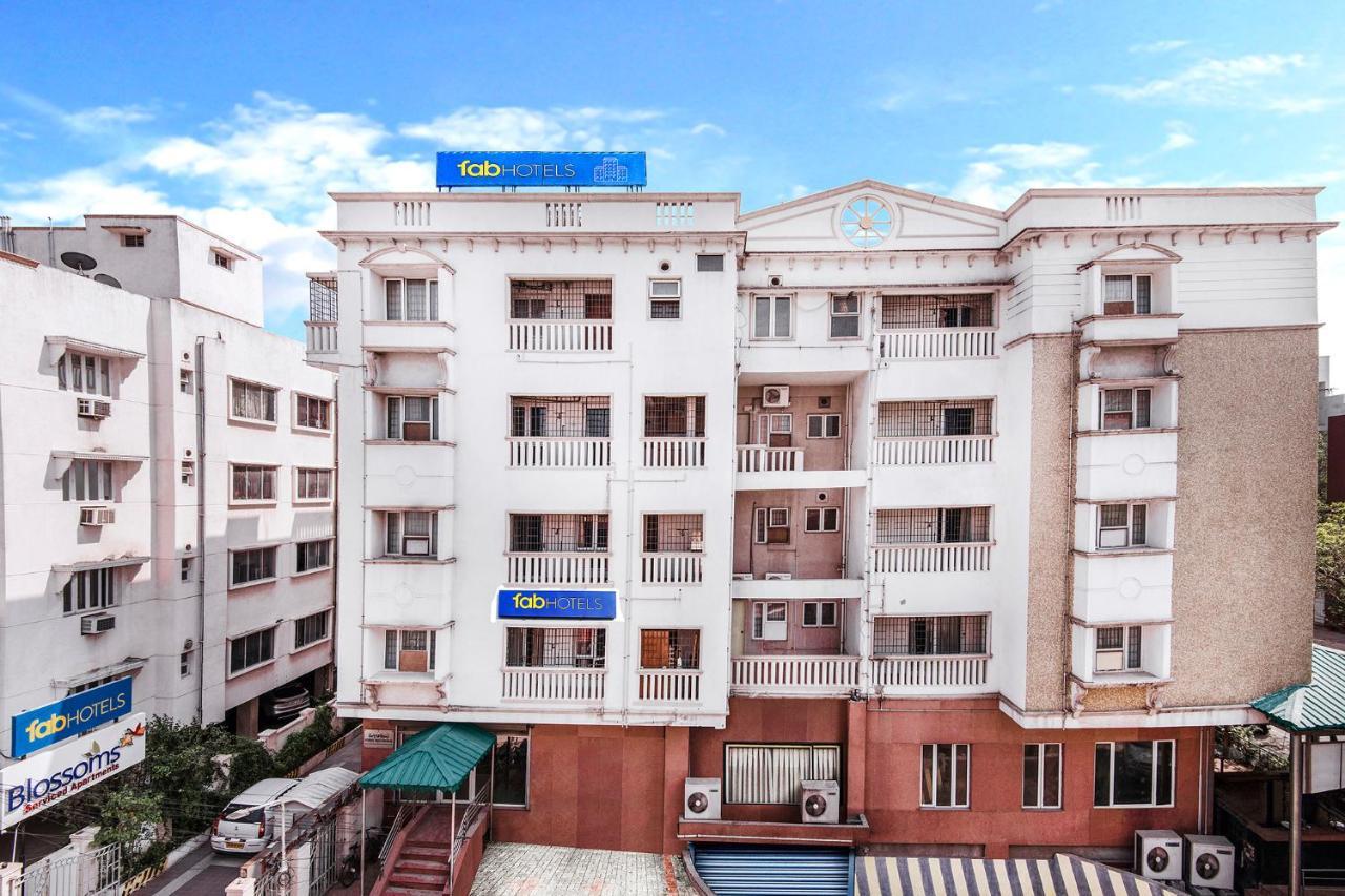 Fabhotel Blossoms Service Apartment - T Nagar Madras Buitenkant foto
