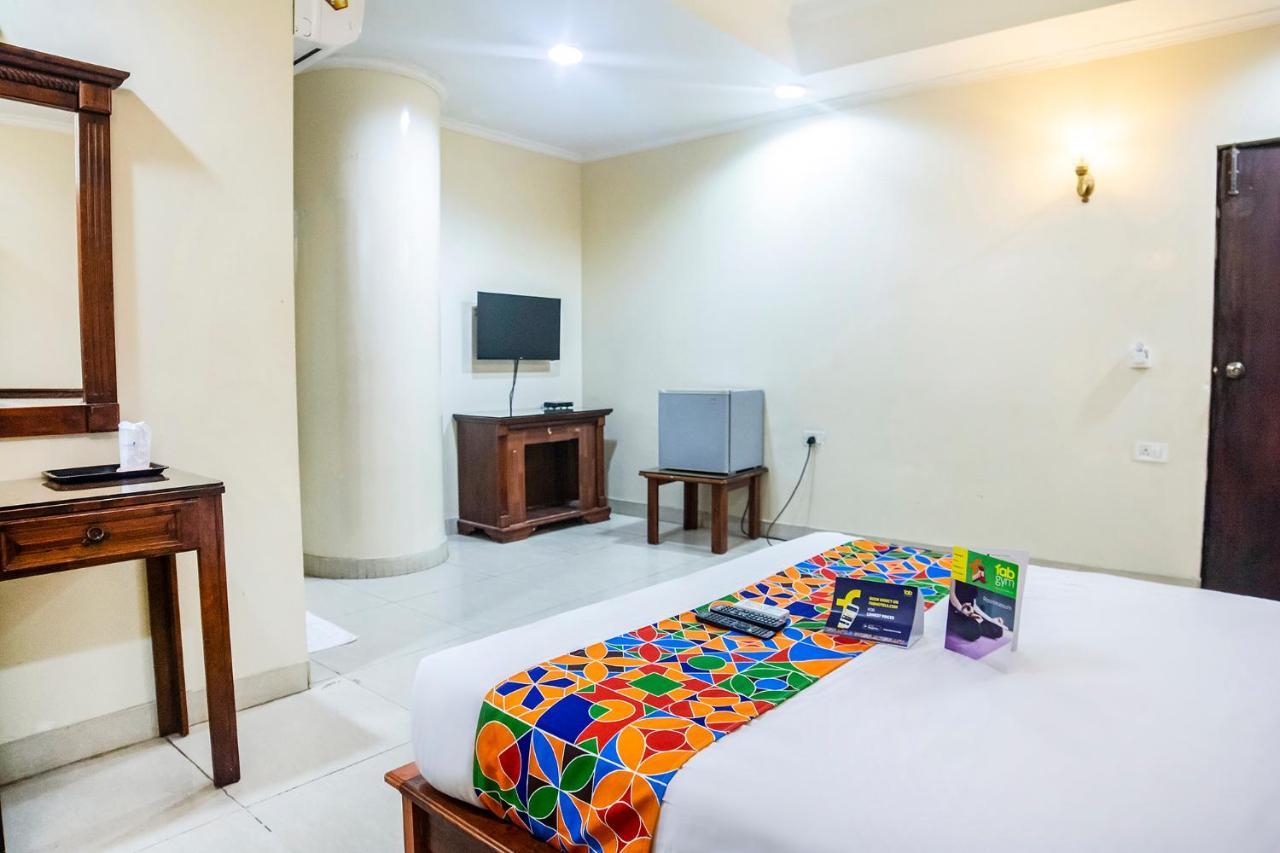 Fabhotel Blossoms Service Apartment - T Nagar Madras Buitenkant foto